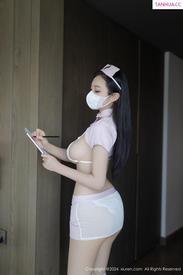 安然Maleah  [XiuRen]高清写真图 2024.08.27 No.9075 安然anran 丝袜美腿第4张图片